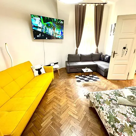 Apartmán Ultimate - Private Courtyard - Netflix *