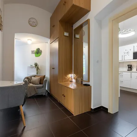 Apartmán Ultimate - Private Courtyard - Netflix Praha