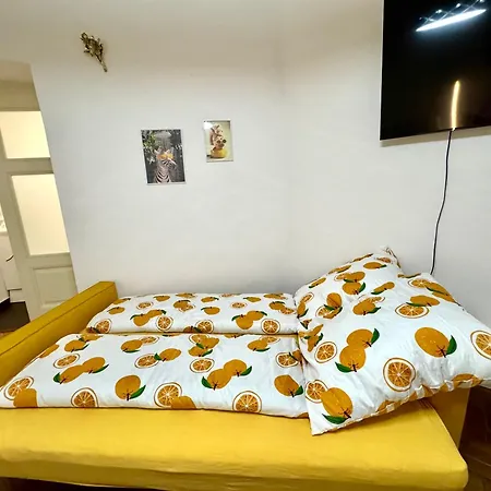 Ultimate - Private Courtyard - Netflix * Prague