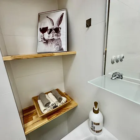 Ultimate - Private Courtyard - Netflix Appartement Prague