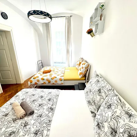 Апартаменты Ultimate - Private Courtyard - Netflix *