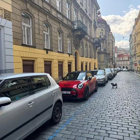 Apartamento Ultimate - Private Courtyard - Netflix Praga